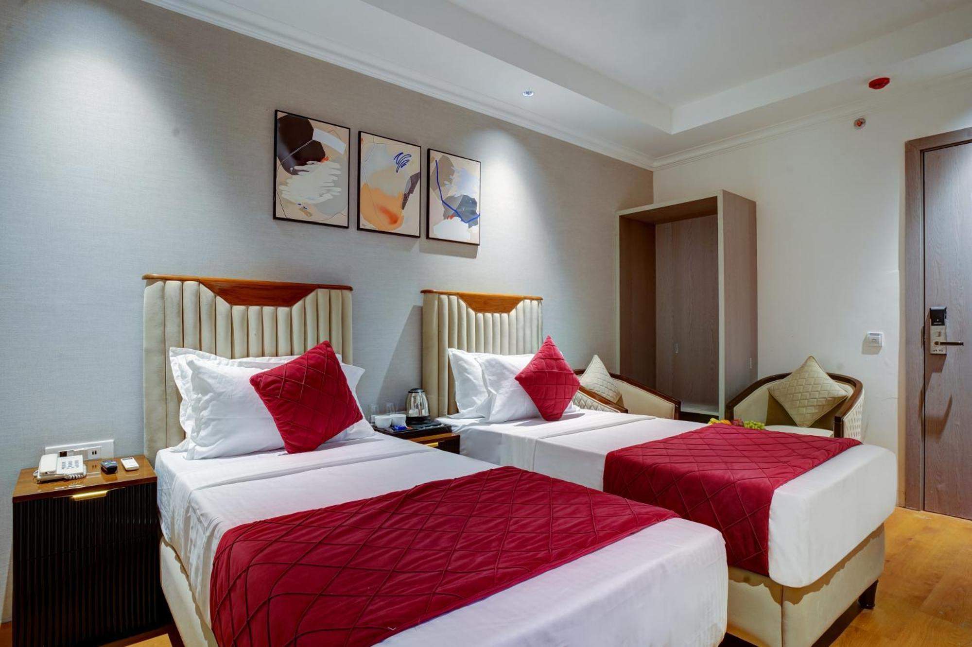 Hotel Iva Premium Delhi Airport With Airport Drop Nové Dillí Exteriér fotografie
