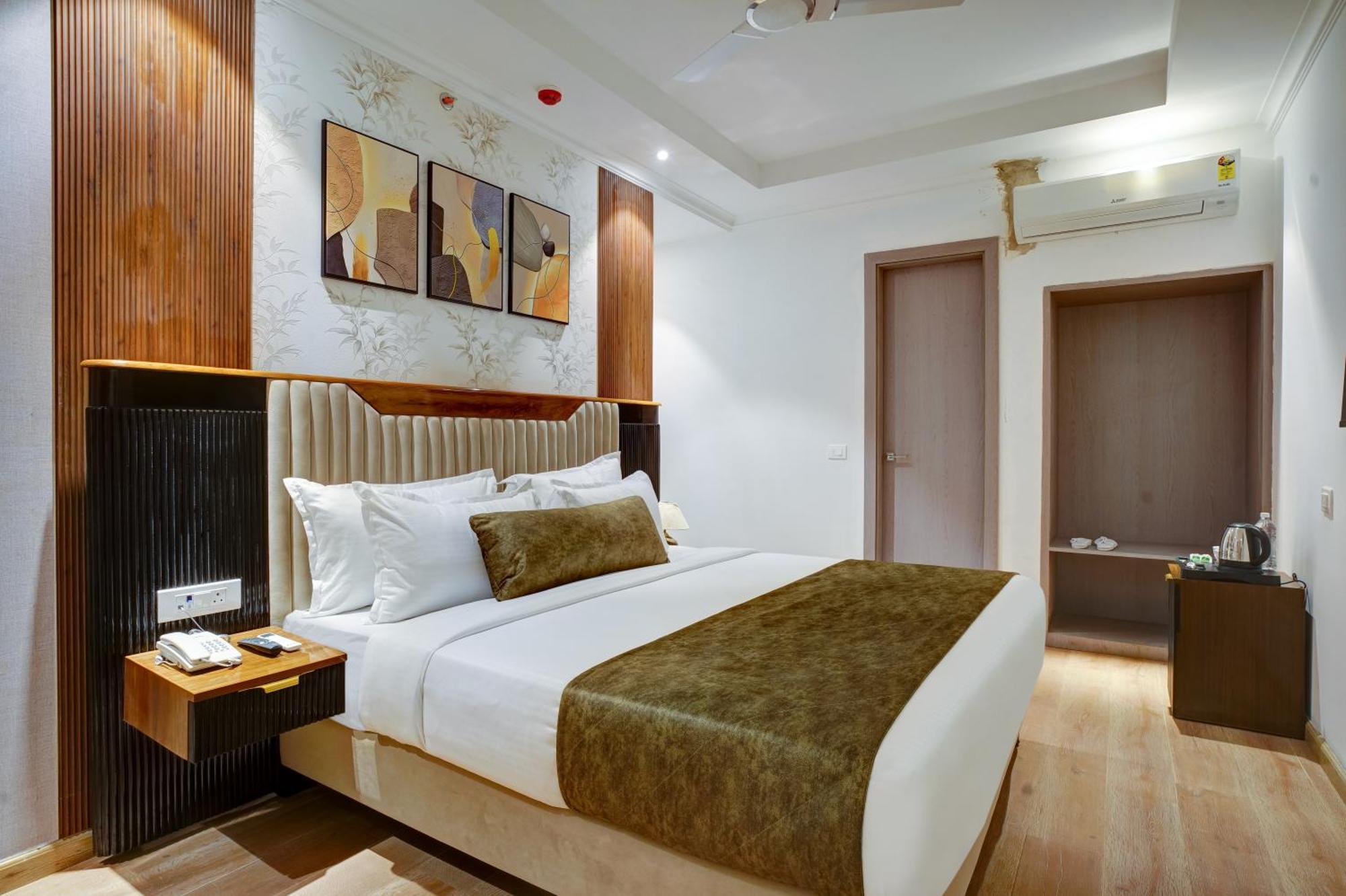 Hotel Iva Premium Delhi Airport With Airport Drop Nové Dillí Exteriér fotografie
