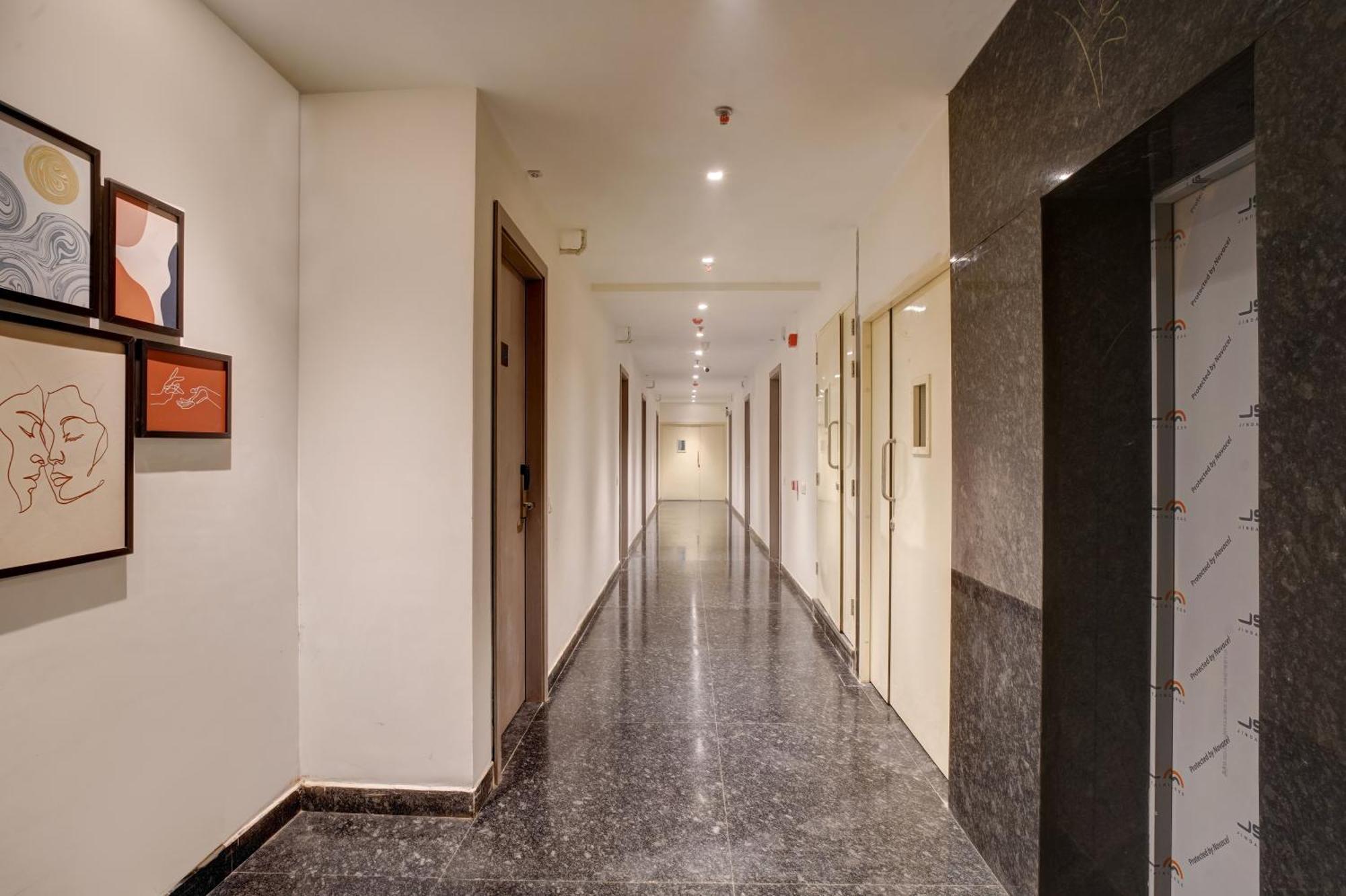 Hotel Iva Premium Delhi Airport With Airport Drop Nové Dillí Exteriér fotografie